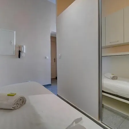 Immogroom- Sublime With Terrace- Close Shopsbar Apartamento Cannes